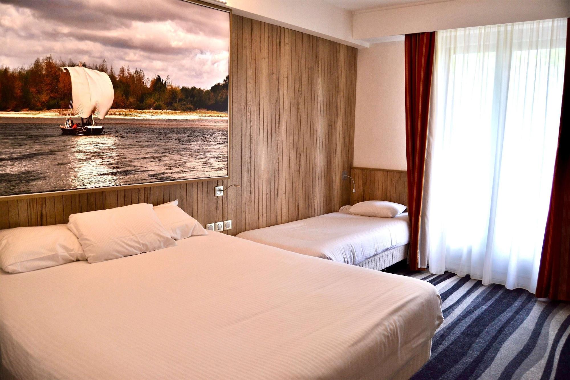 Kyriad Hotel Tours Centre Eksteriør billede