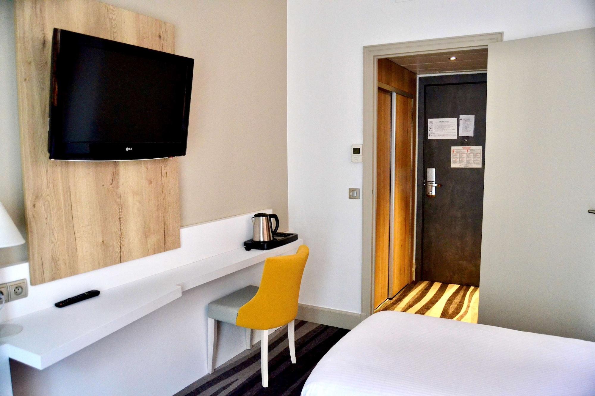 Kyriad Hotel Tours Centre Eksteriør billede