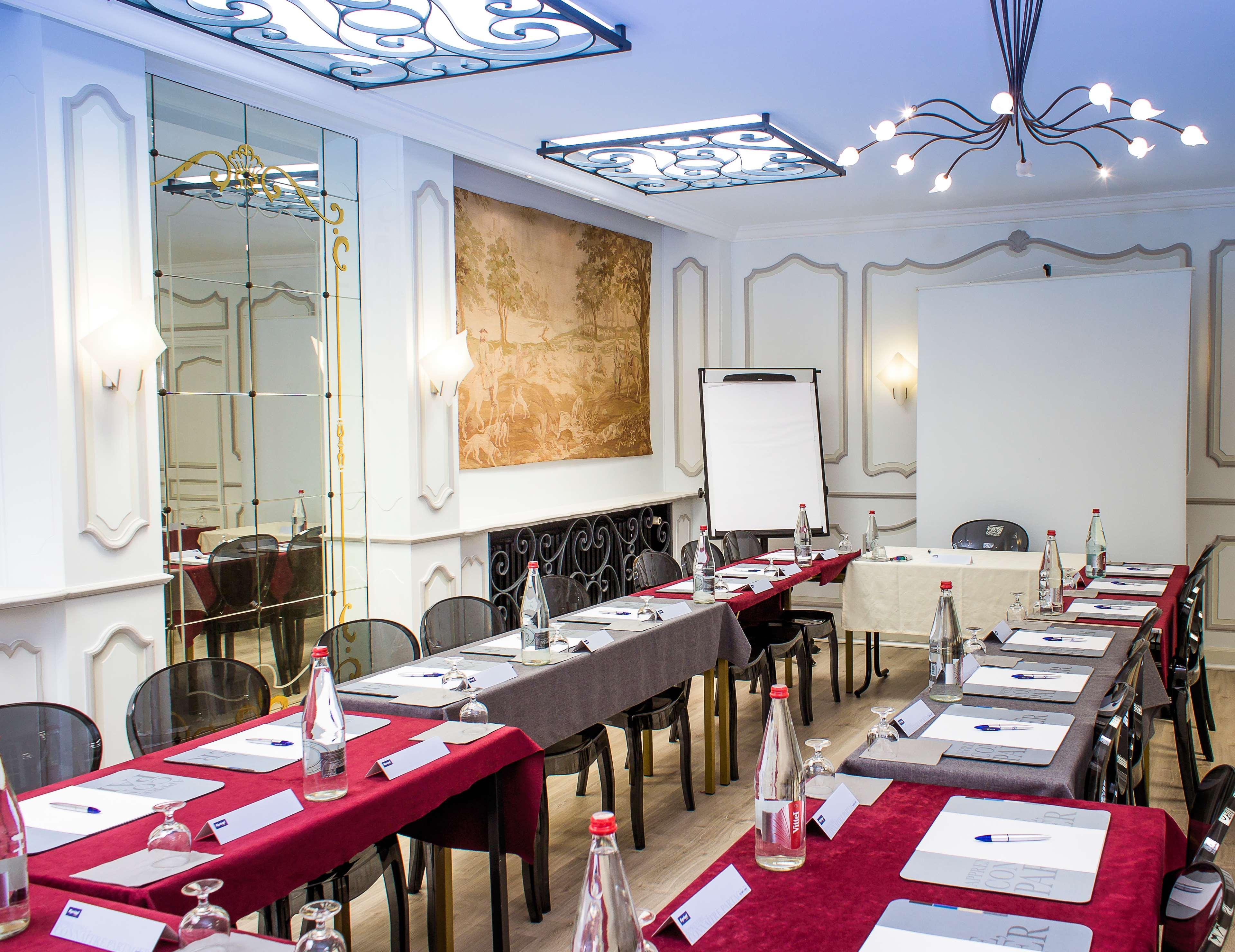 Kyriad Hotel Tours Centre Eksteriør billede